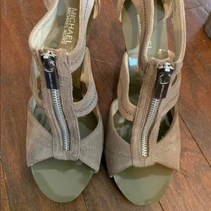 Michael Kors t strap heels size 8.5